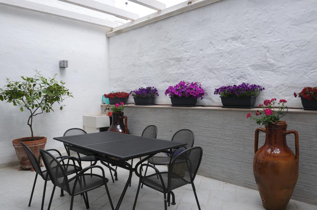 Micca House Apartment Ostuni Luaran gambar